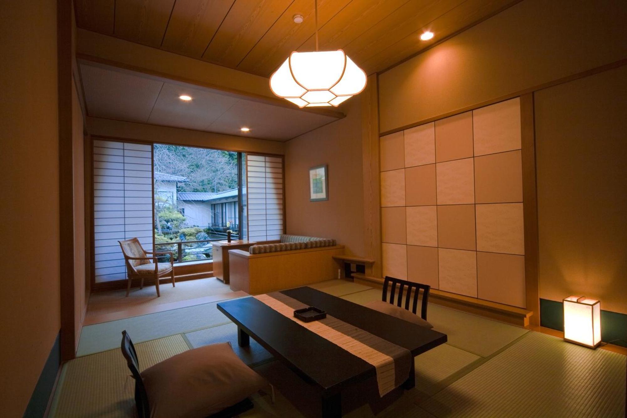 Hotel Takitei à Kanazawa Extérieur photo